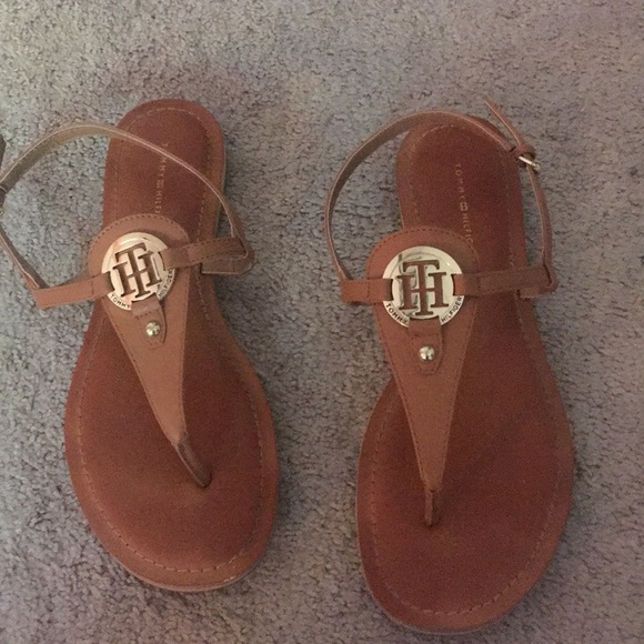 tommy hilfiger tan sandals